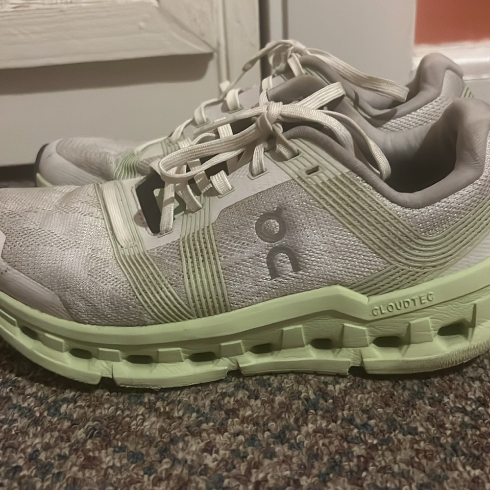 On Running‎ On Cloudgo Frost Hay White Green Shoes size 6.5 - Picture 6 of 10